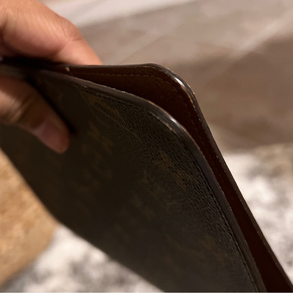 Louis Vuitton Desk Agenda Cover - Picture 11 of 11